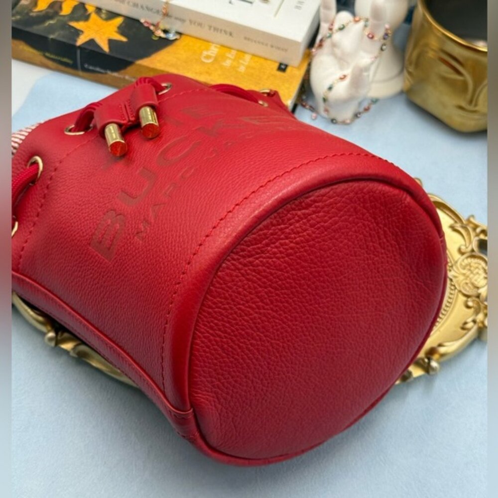 🆕 MARC JACOBS 🧿 NWT The Leather Bucket Bag, Red Leather - Picture 12 of 16